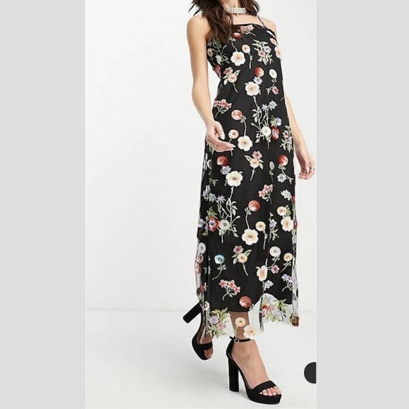 Dream Sister Jane embroidered midi dress in black mixed floral Size Large NWT - Picture 4 of 4